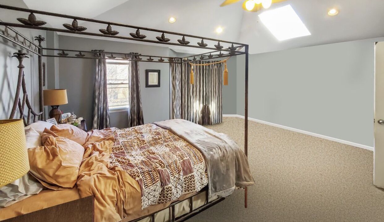 Photo of Bedroom in Covington