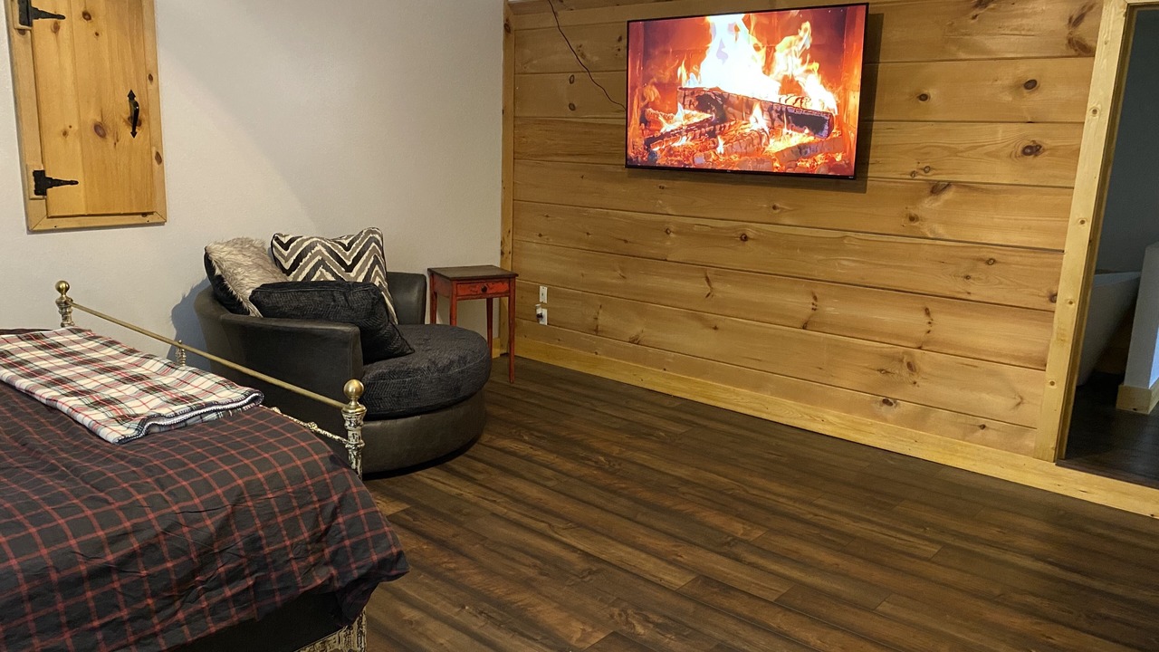 Photo of Bedroom in Maggie Valley
