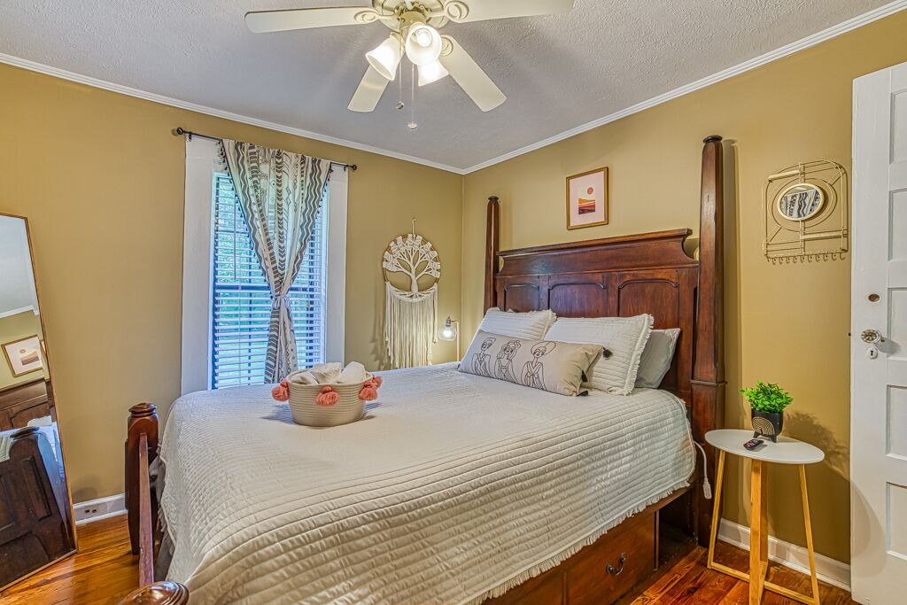 Photo of Bedroom in Mentone