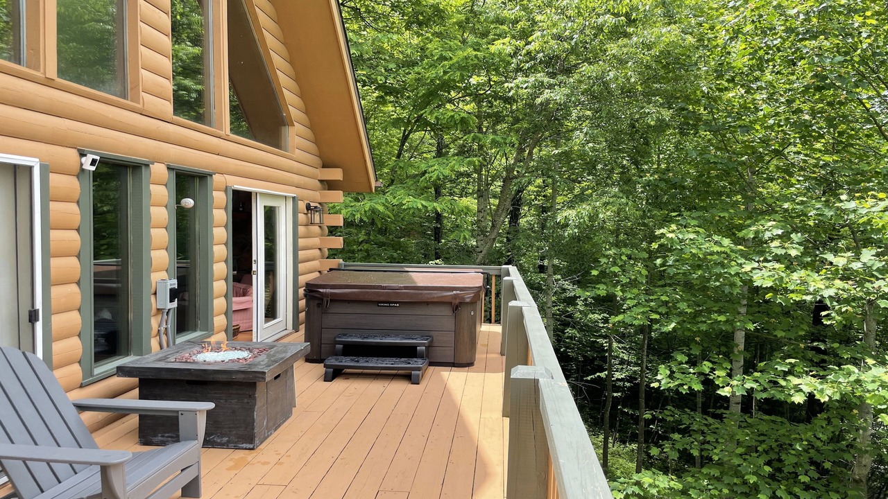 Photo of Patio Balcony in Waynesville