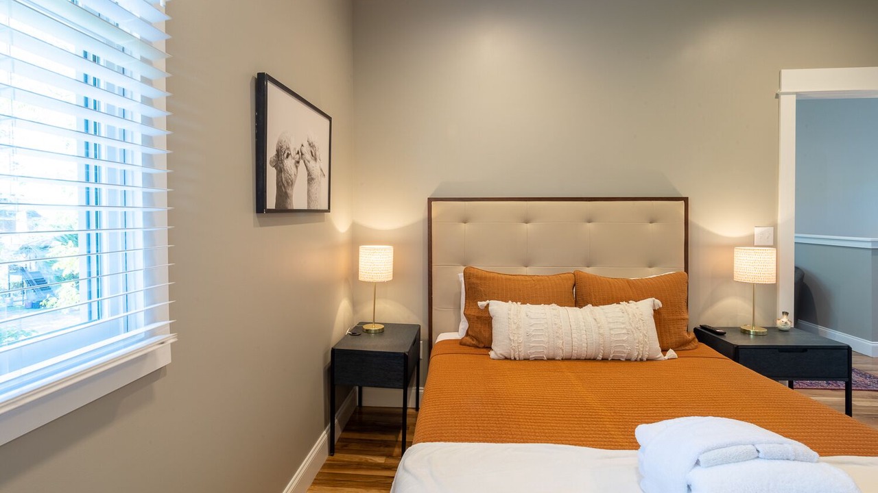 Photo of Bedroom in Woodfin