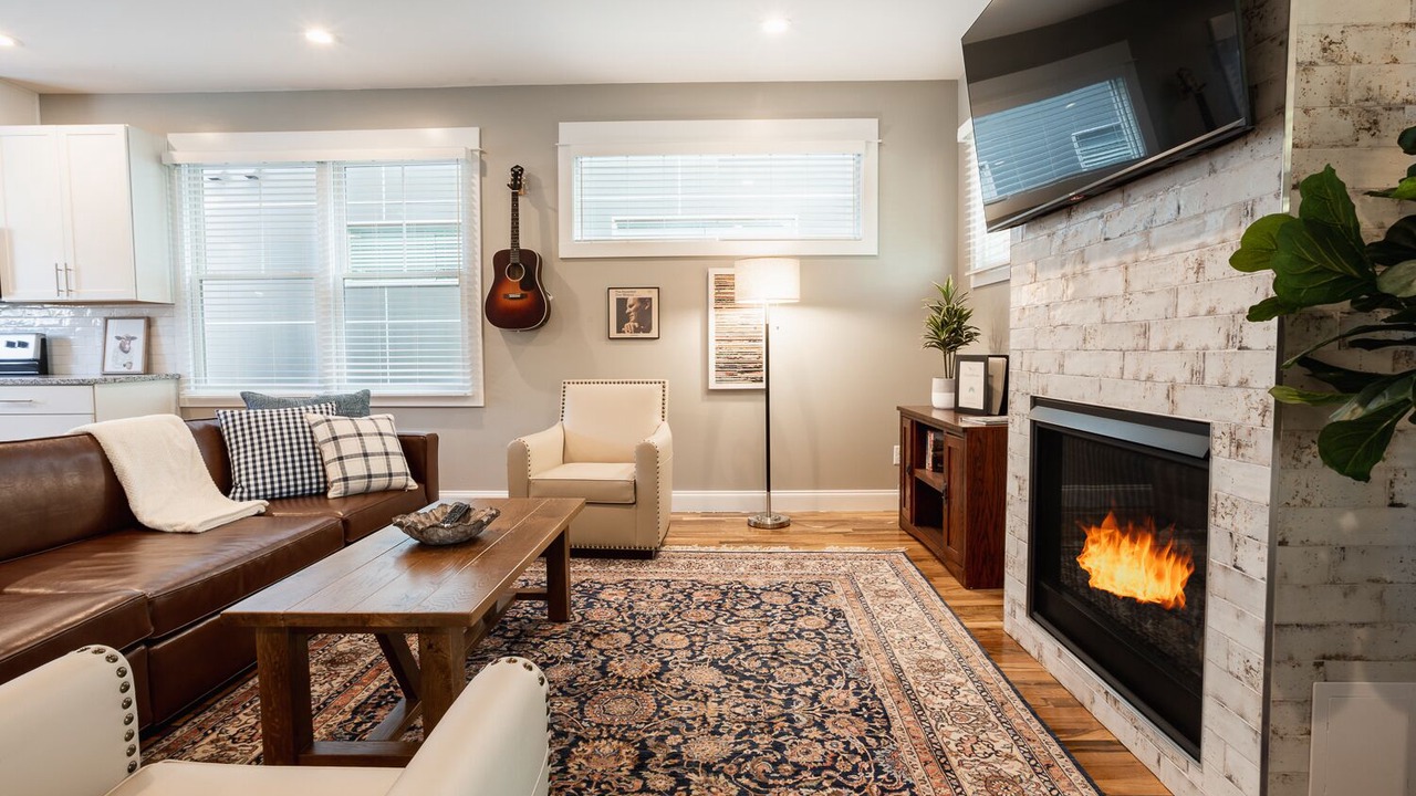 Photo of Bedroom in Woodfin