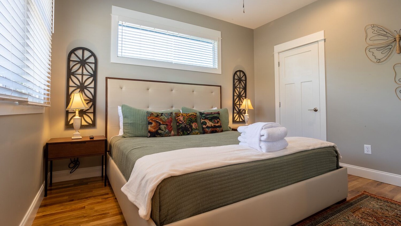 Photo of Bedroom in Woodfin
