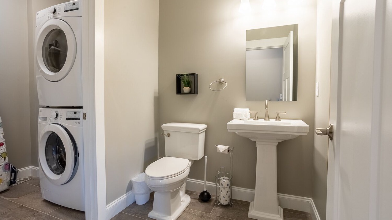 Photo of Bedroom in Woodfin