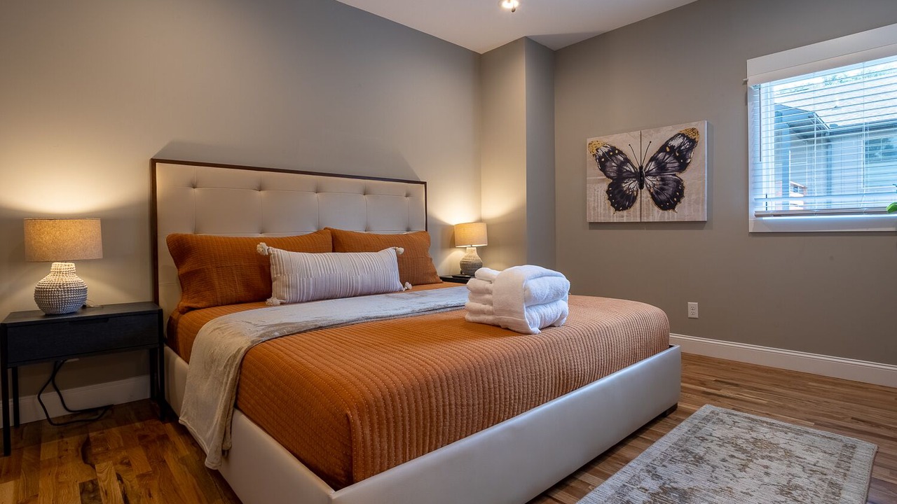 Photo of Bedroom in Woodfin