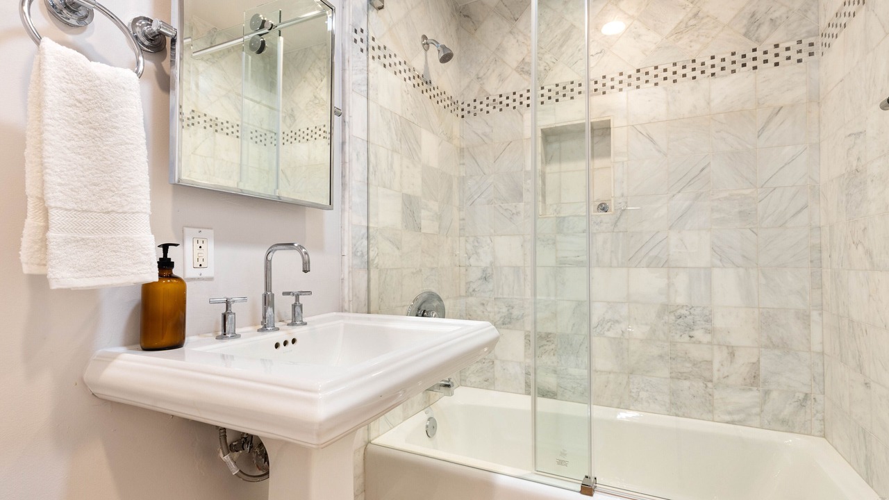 Photo of Bathroom in Santa Ana Heights