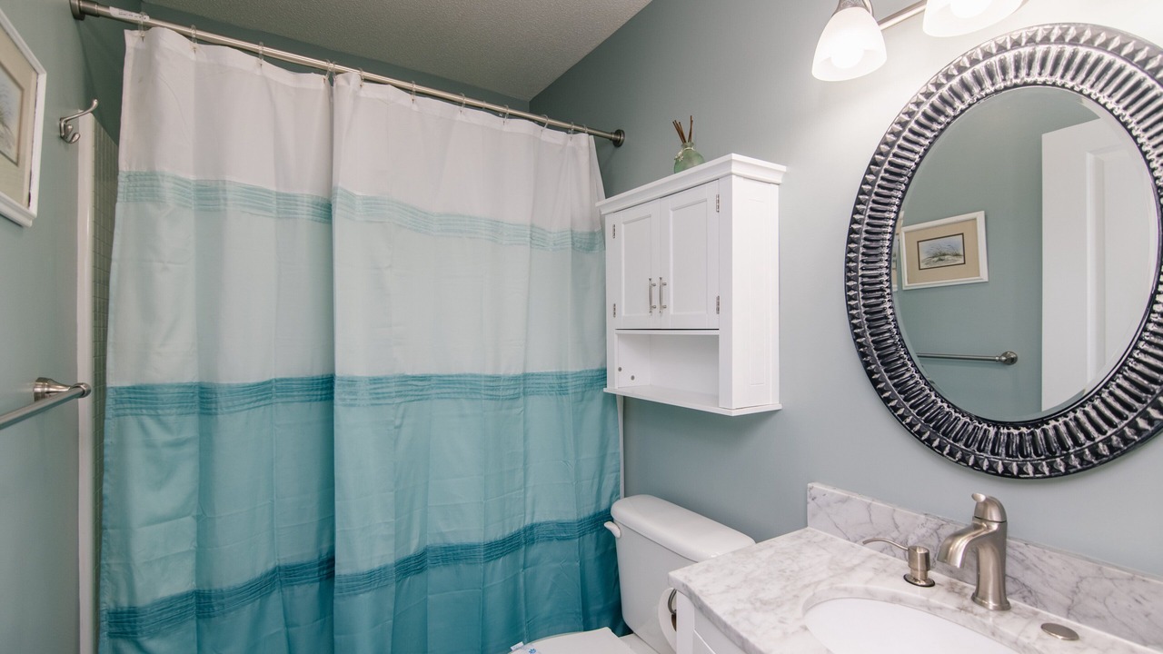 Photo of Bathroom in Ocean Ridge