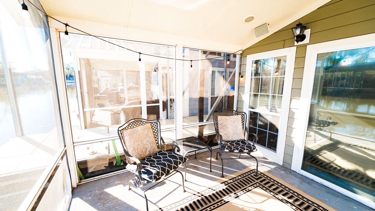 Photo of Patio Balcony in Bainbridge