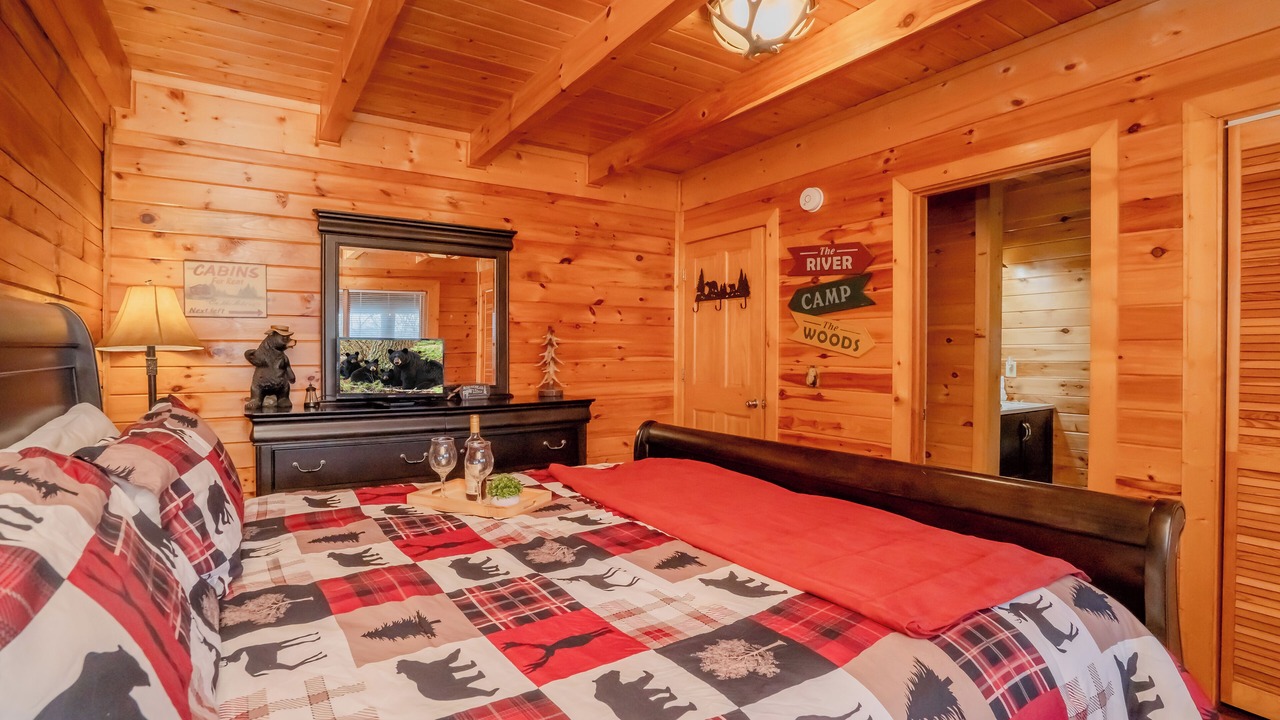 Photo of Bedroom in Sevierville