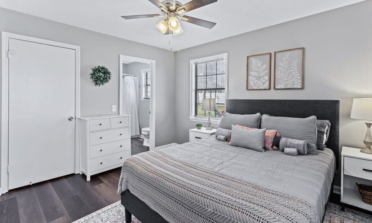 Photo of Bedroom in Trenton