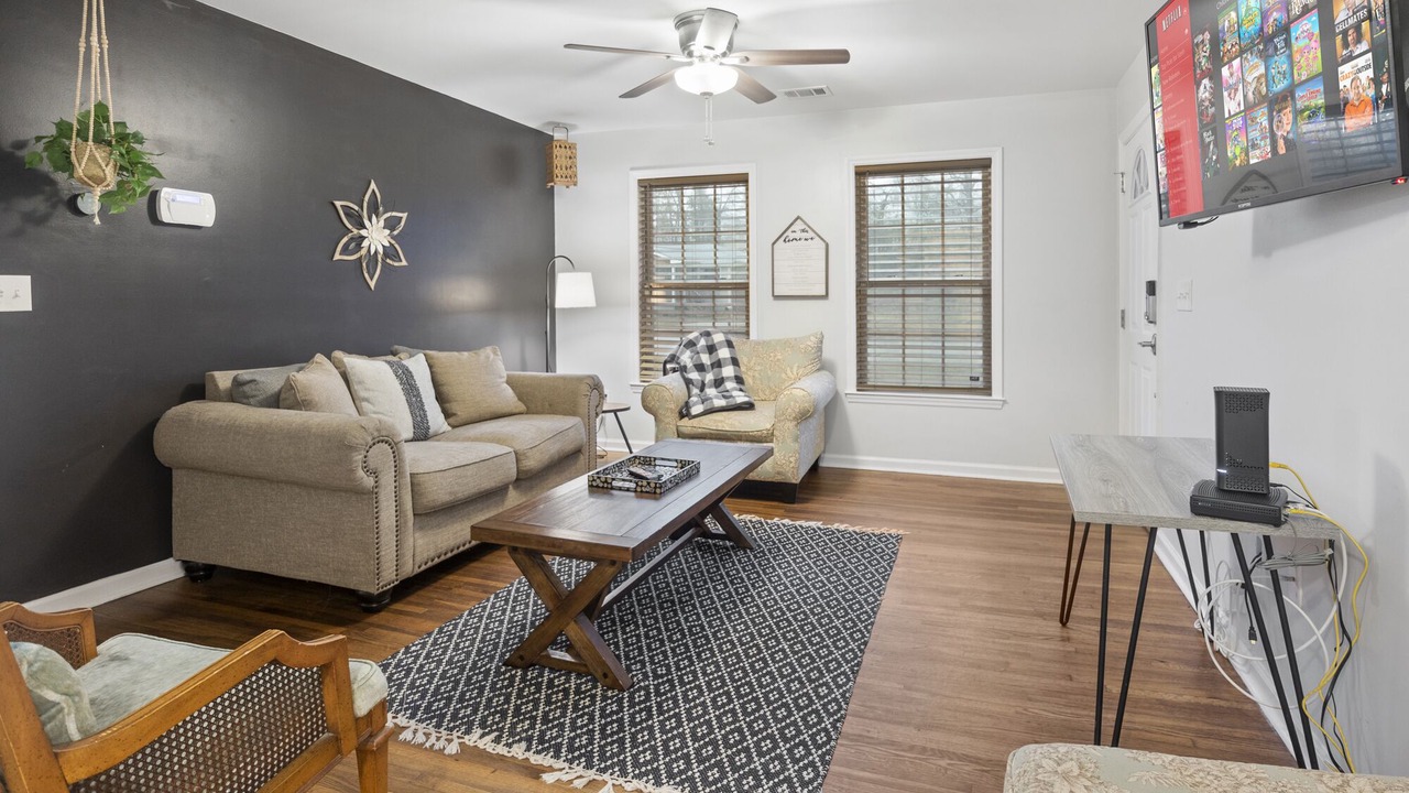 Photo of Livingroom in Newnan