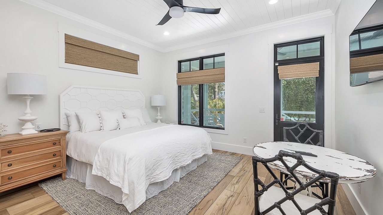 Photo of Bedroom in East Beach