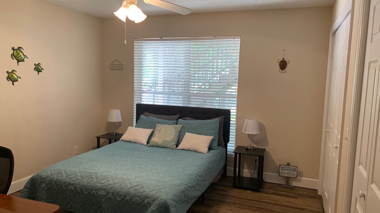 Photo of Bedroom in Saint Simons Island