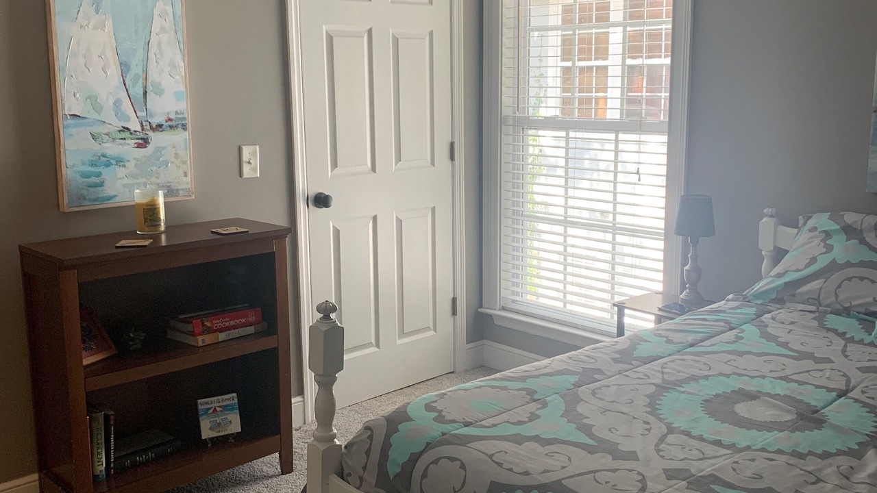 Photo of Bedroom in Saint Simons Island