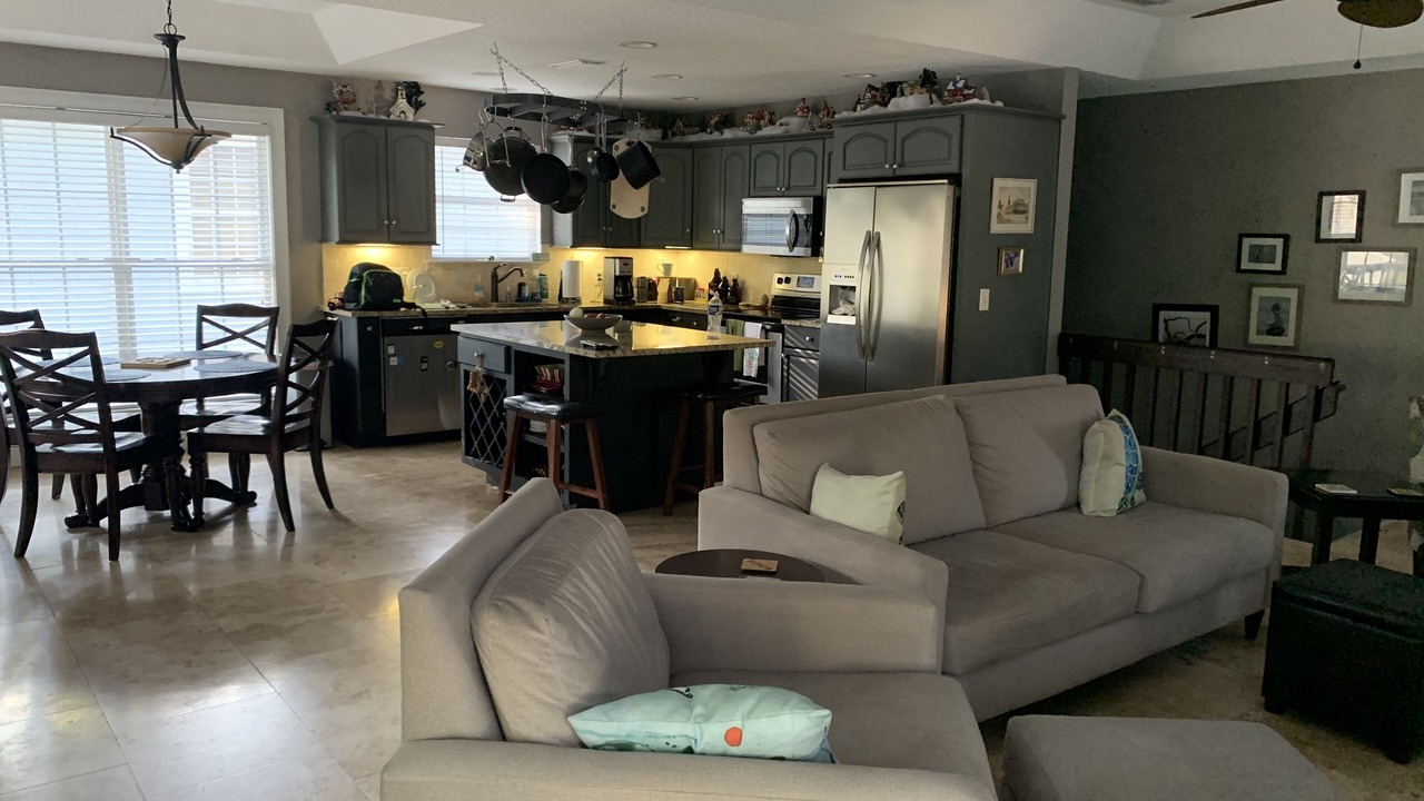 Photo of Livingroom in Saint Simons Island