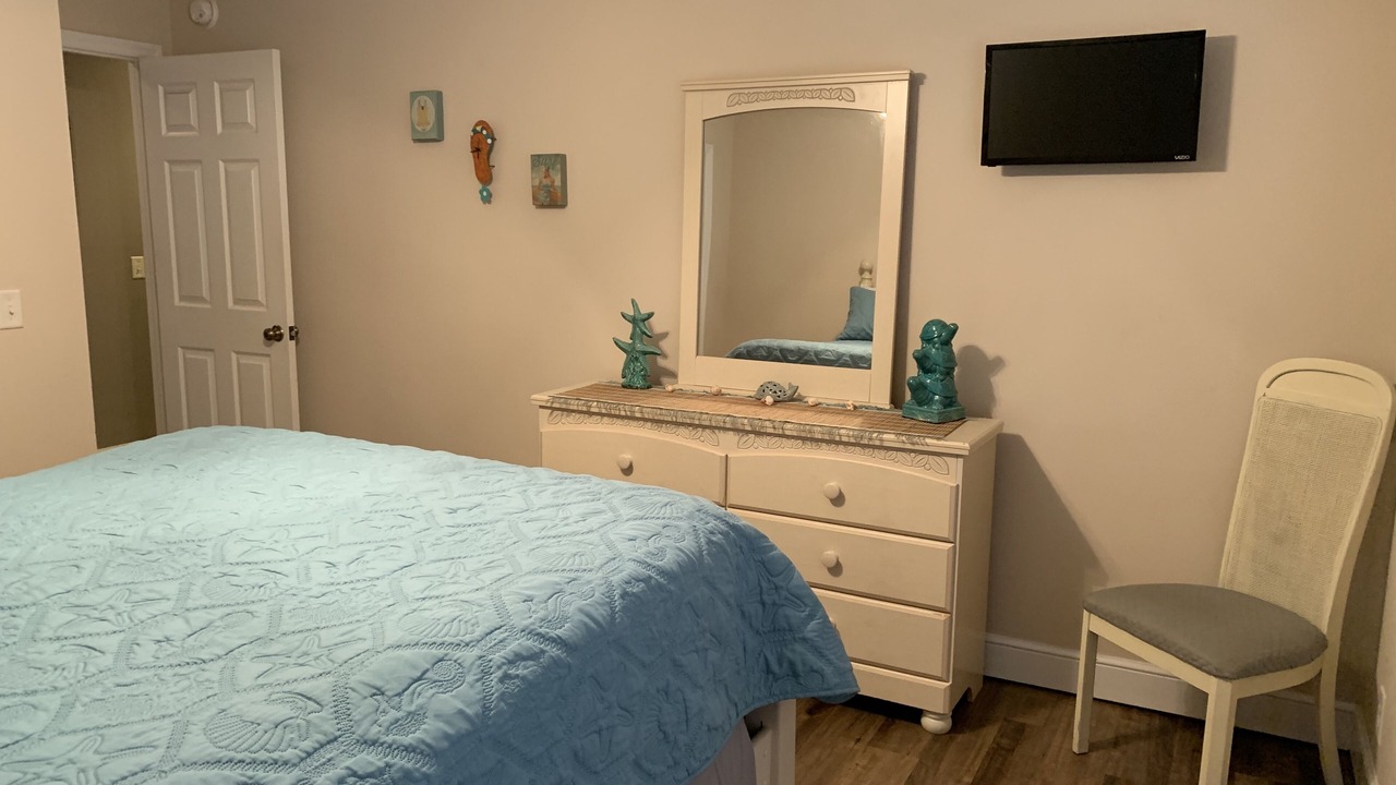 Photo of Bedroom in Saint Simons Island