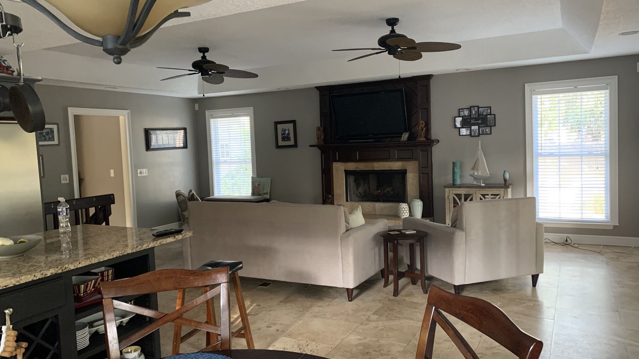 Photo of Livingroom in Saint Simons Island
