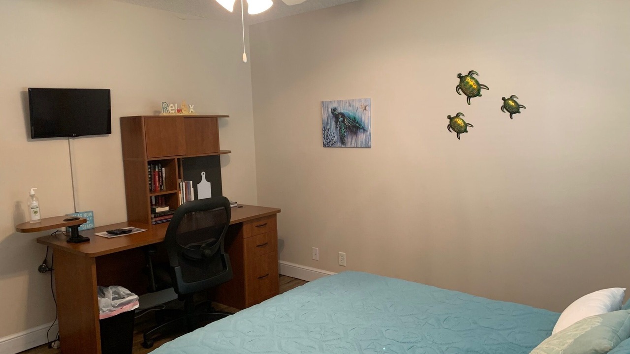 Photo of Bedroom in Saint Simons Island