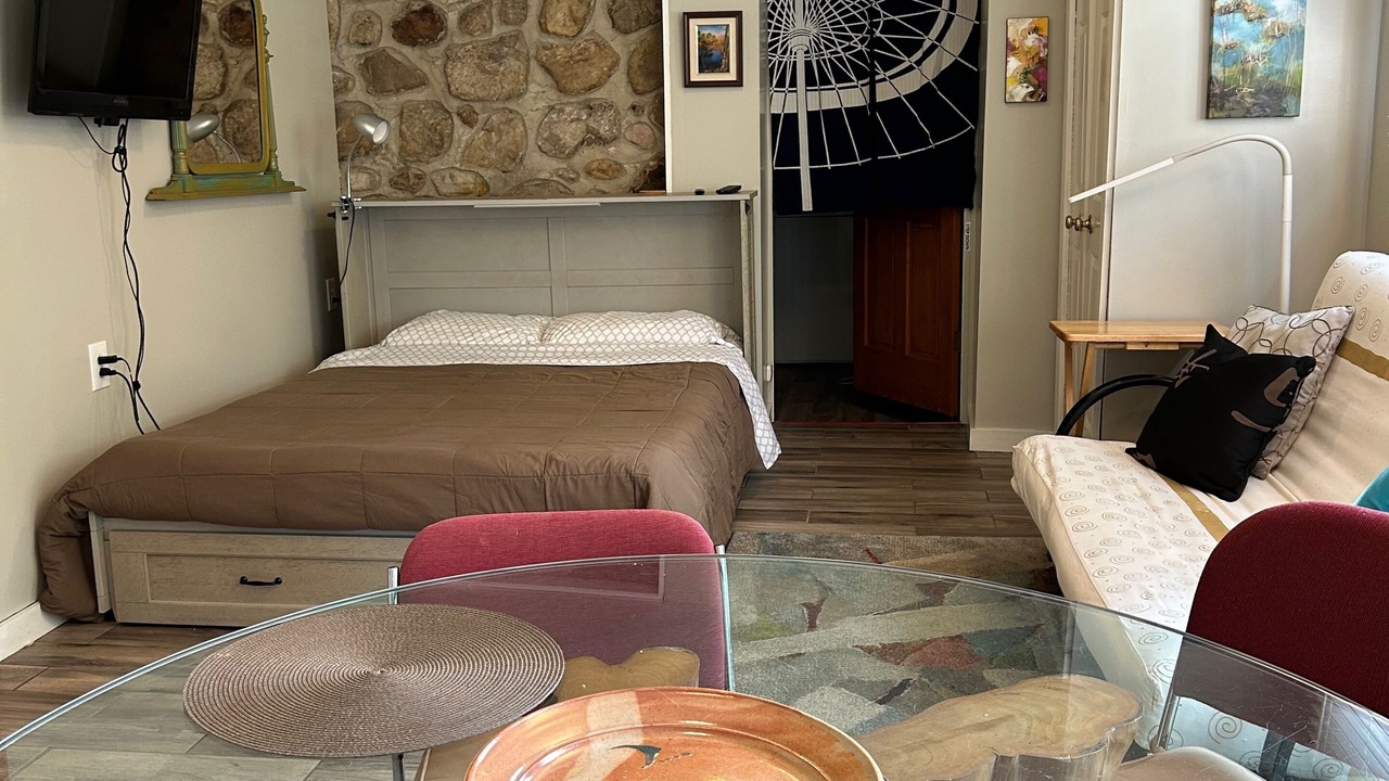 Photo of Bedroom in Hot Springs