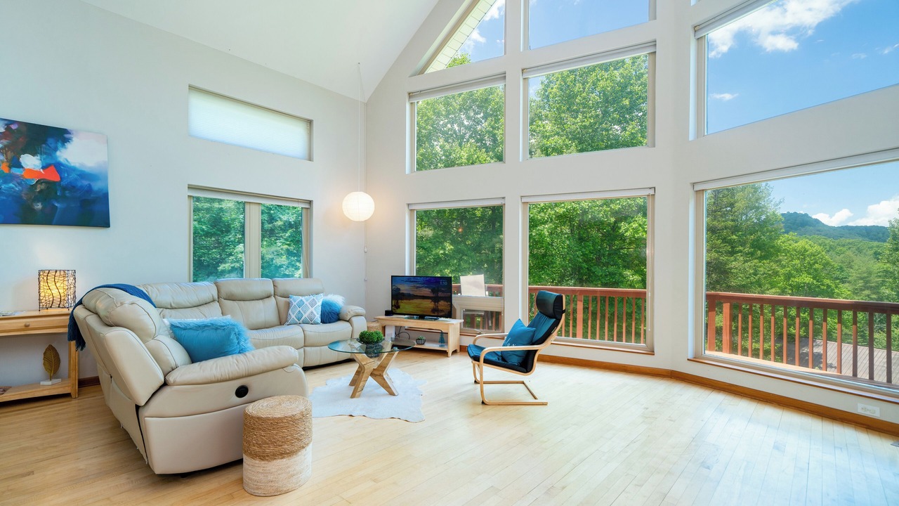 Photo of Bedroom in Marshall