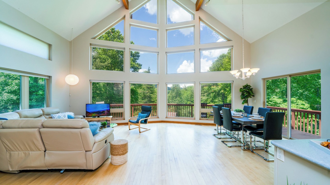 Photo of Bedroom in Marshall