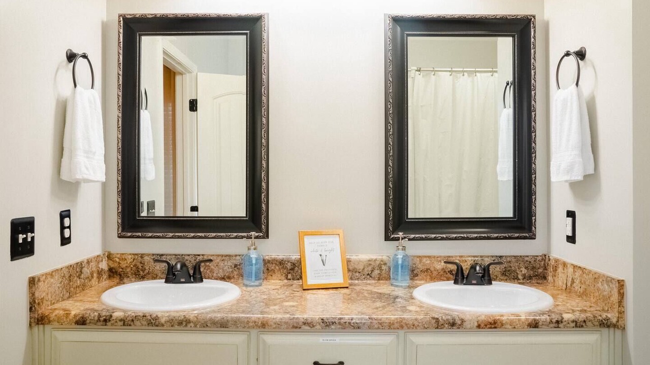 Photo of Bathroom in Warner Robins