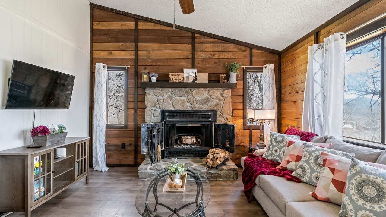 Photo of Bedroom in Waynesville