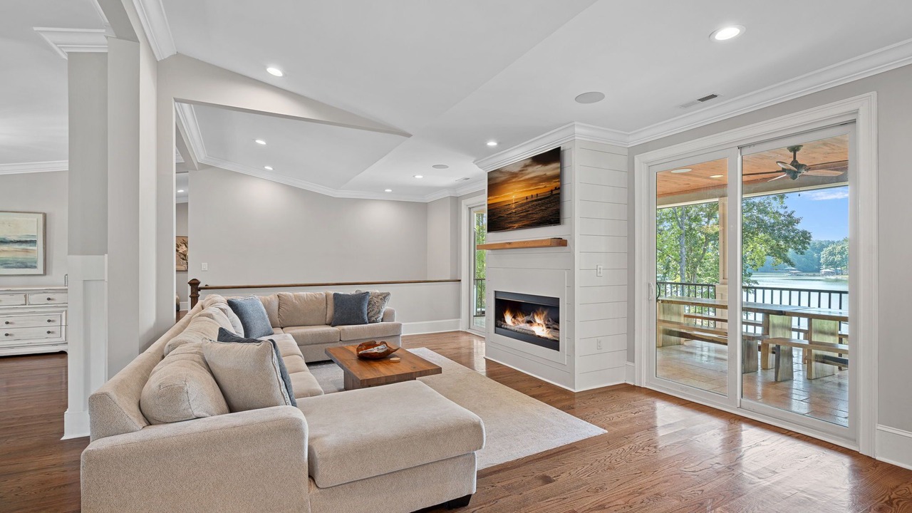 Photo of Livingroom in Mooresville