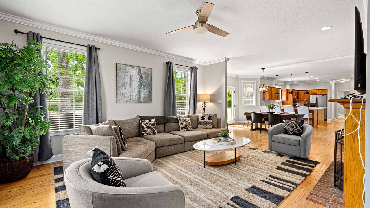 Photo of Livingroom in Leicester
