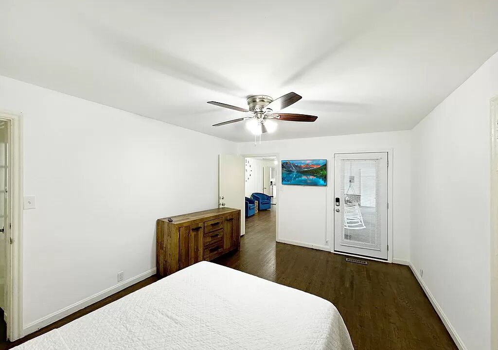Photo of Bedroom in Bainbridge