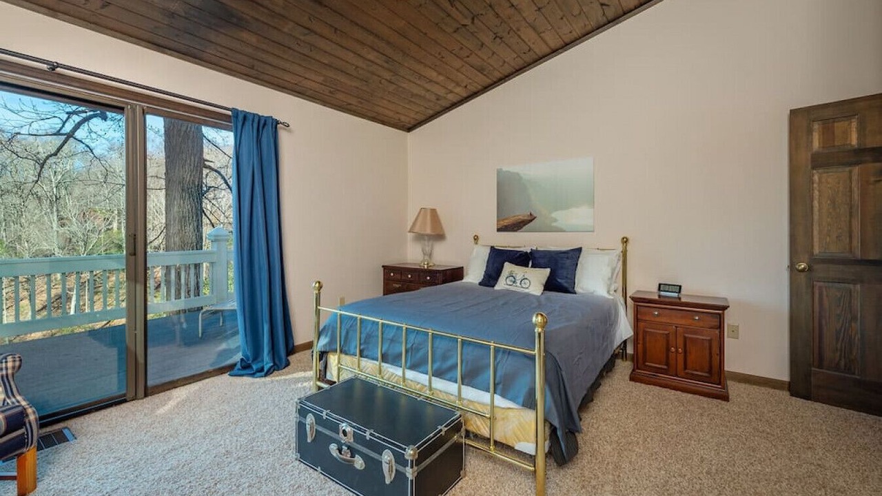 Photo of Bedroom in Wolf Laurel