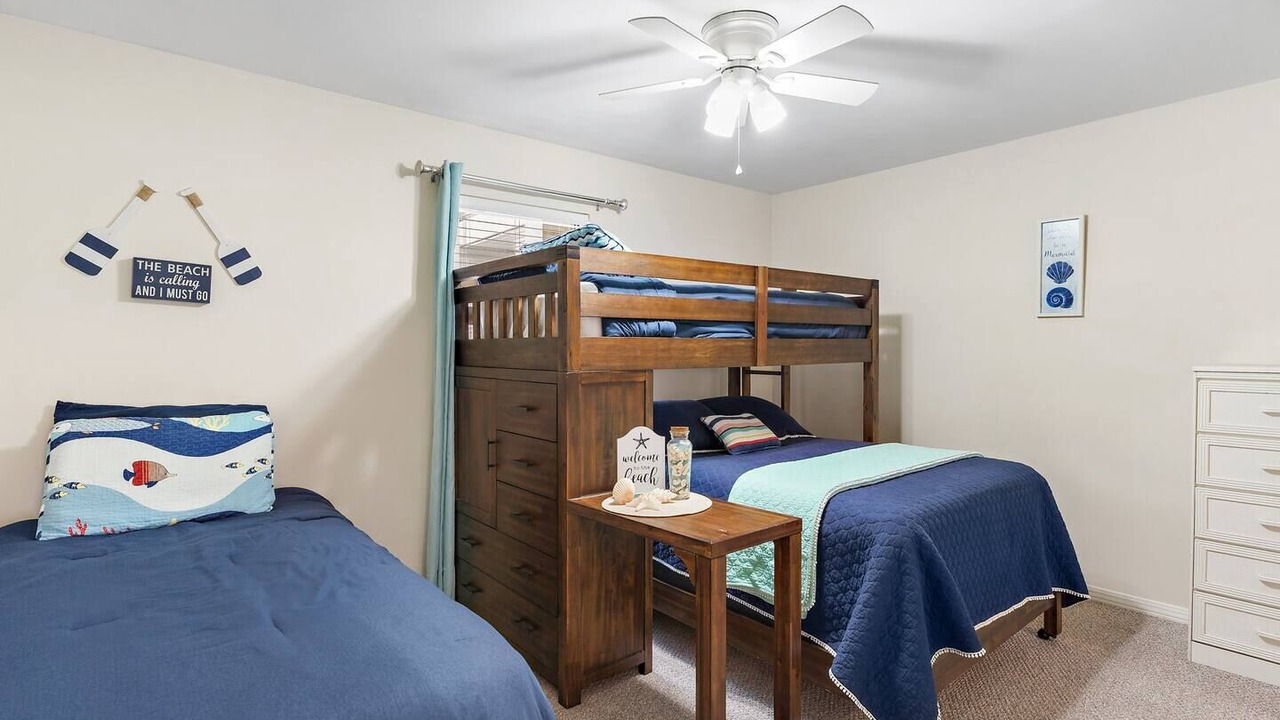 Photo of Bedroom in Miramar Beach