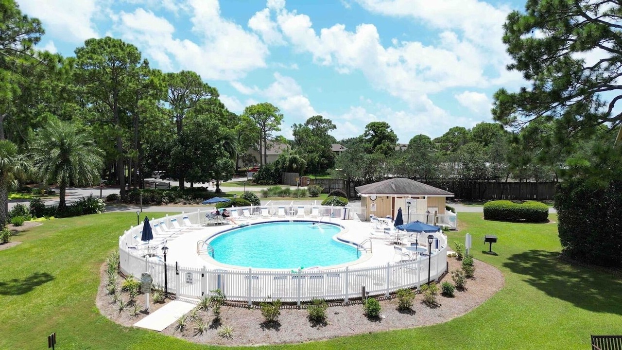 Photo of Outdoor in Miramar Beach