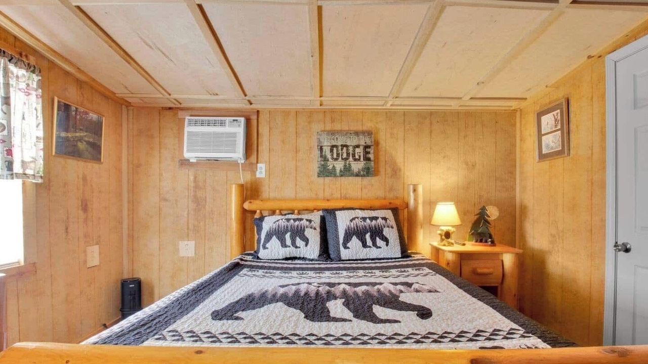 Photo of Bedroom in Gatlinburg