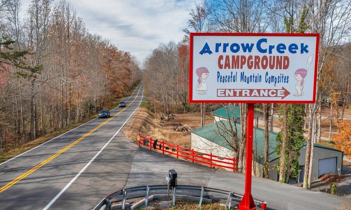 Photo of Others in Gatlinburg