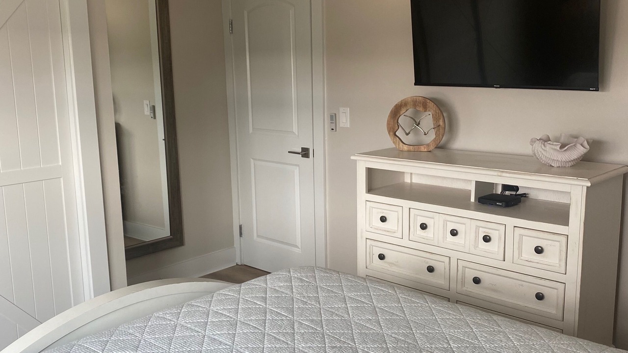 Photo of Bedroom in Riviera Beach