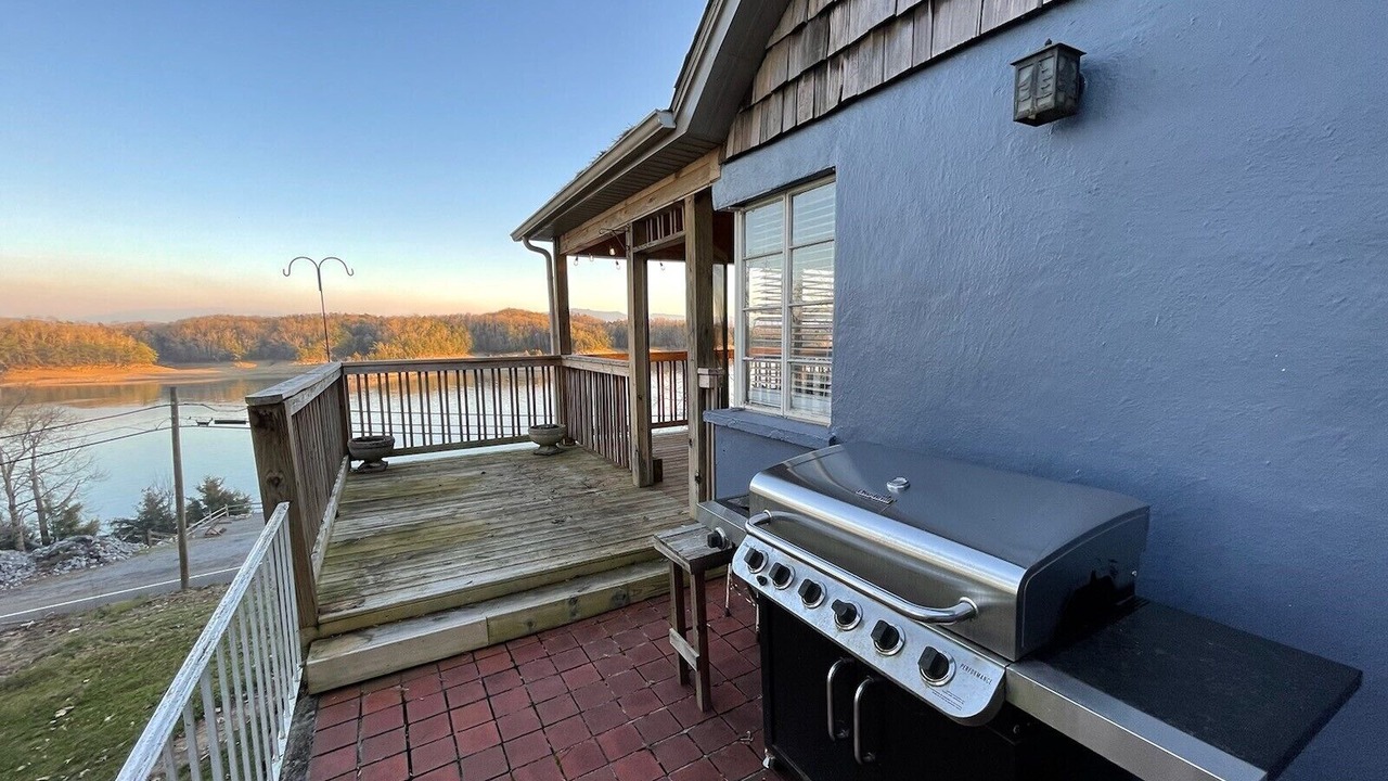 Photo of Patio Balcony in Dandridge