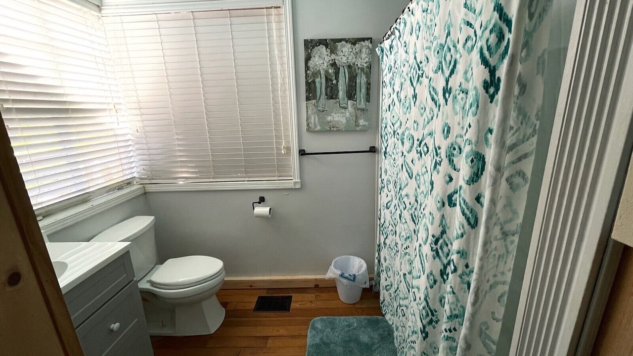 Photo of Bathroom in Dandridge