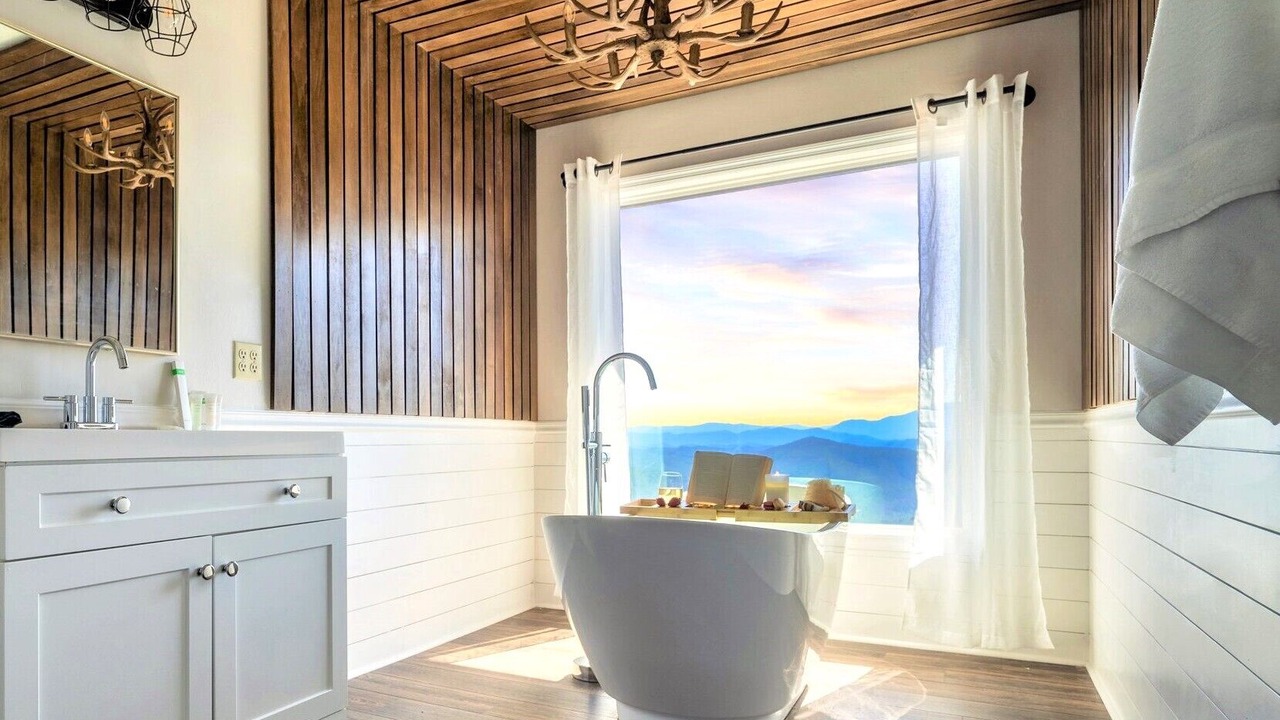 Photo of Bathroom in Sevierville