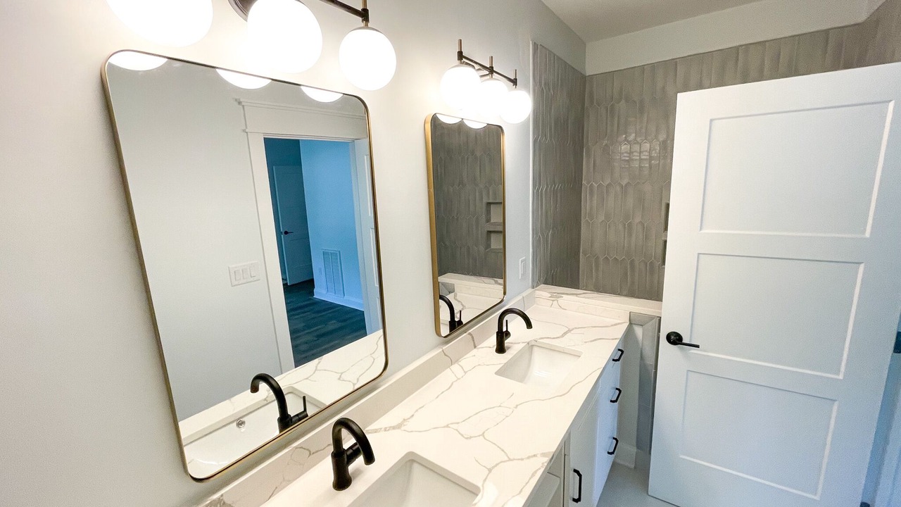 Photo of Bathroom in Mayhew