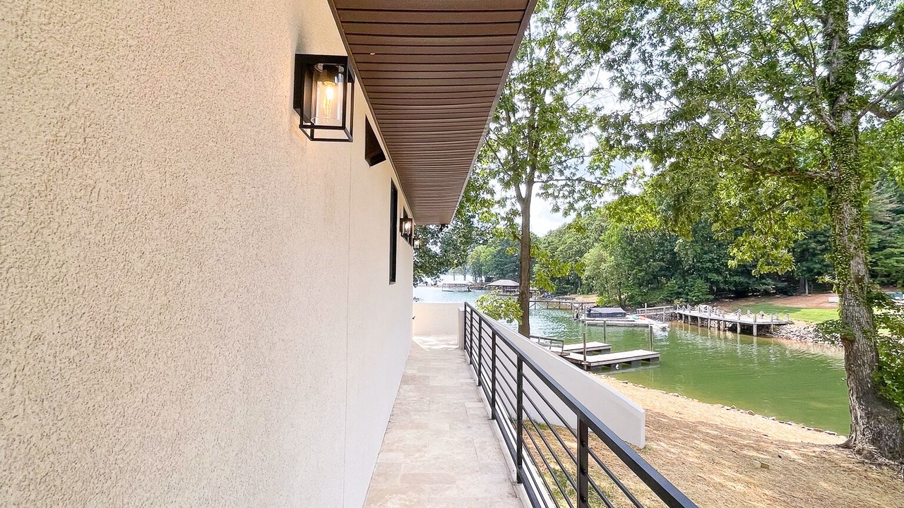 Photo of Outdoor in Mayhew