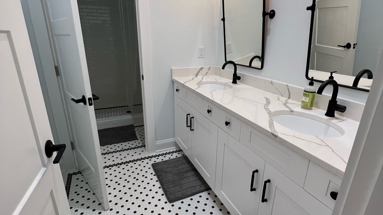 Photo of Bathroom in Mayhew