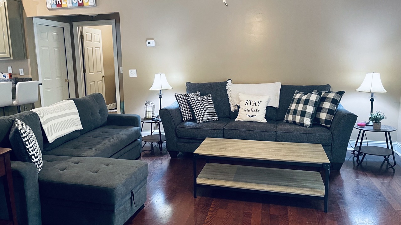 Photo of Livingroom in Eatonton