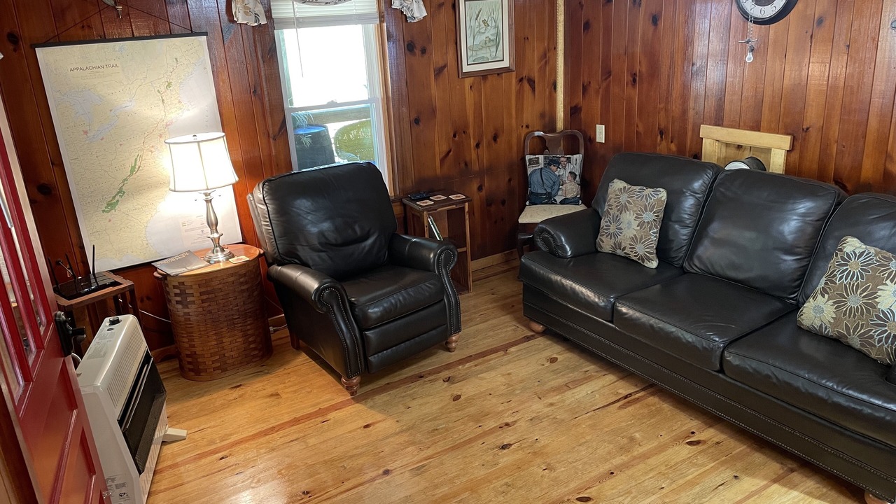 Photo of Livingroom in Hot Springs
