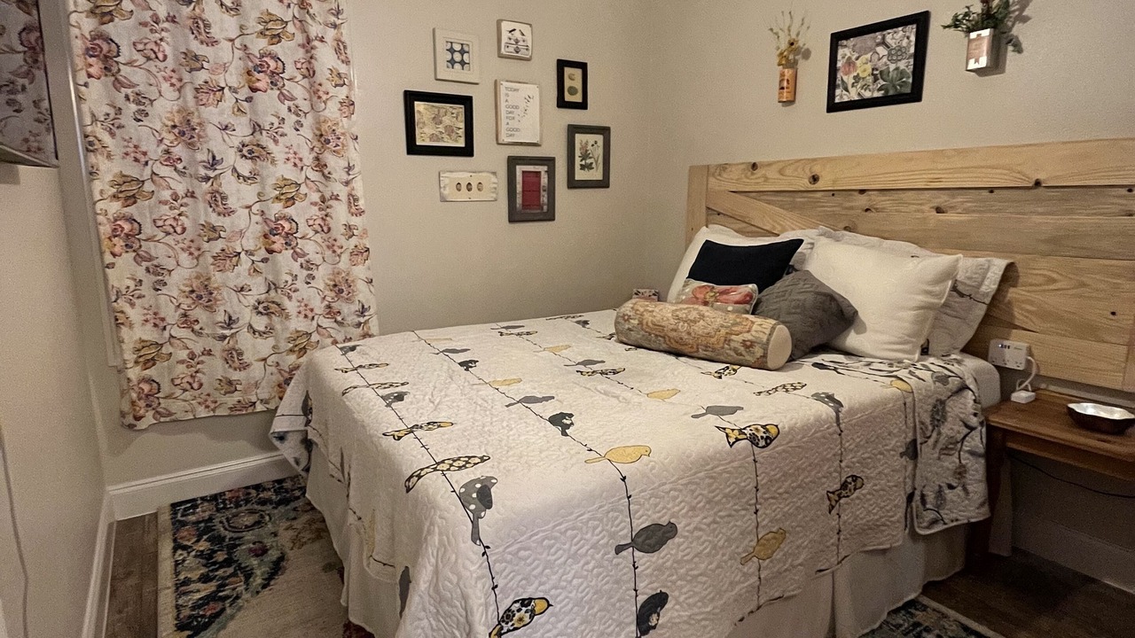 Photo of Bedroom in Huntsville