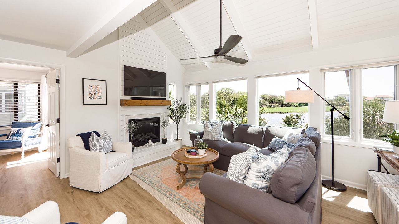 Photo of Livingroom in Sealoft Villas