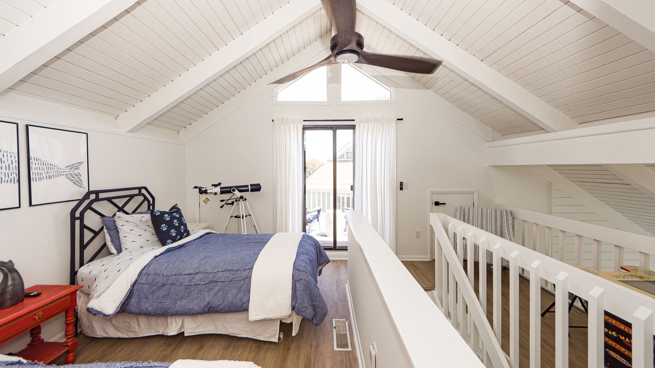 Photo of Bedroom in Sealoft Villas