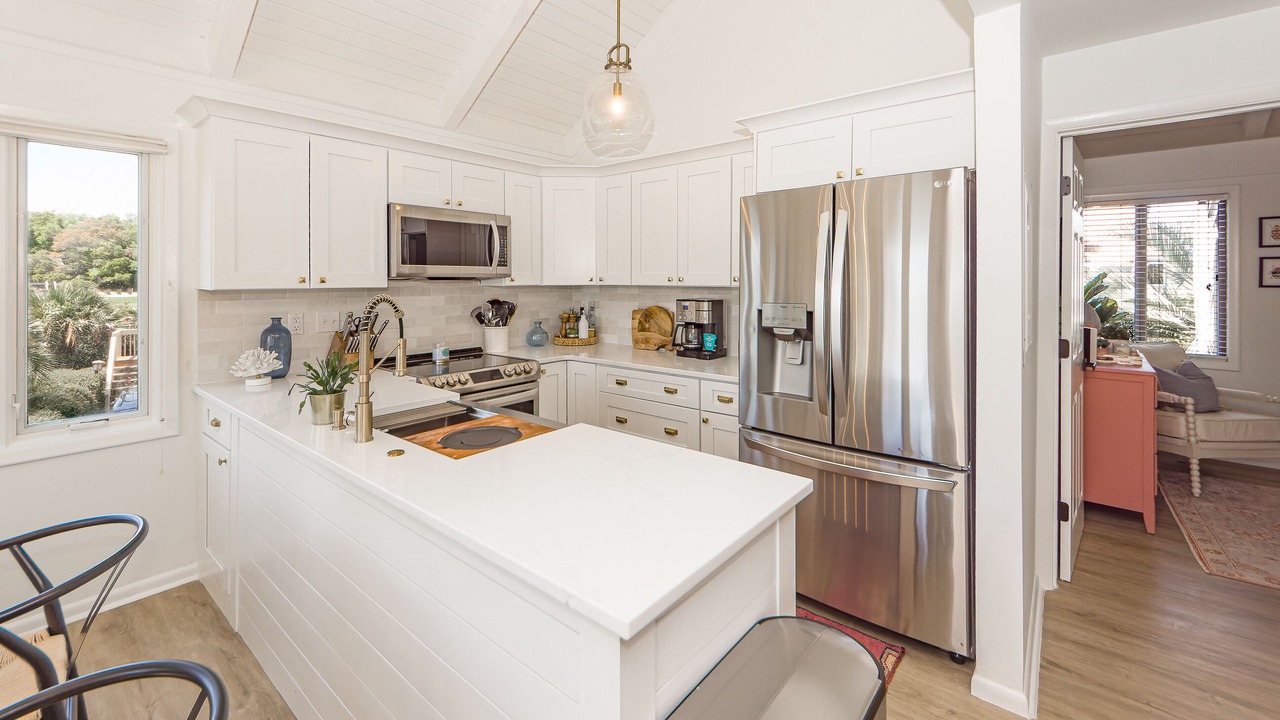 Photo of Kitchen in Sealoft Villas
