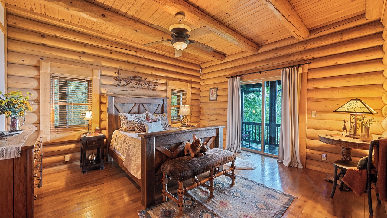Photo of Bedroom in Waynesville