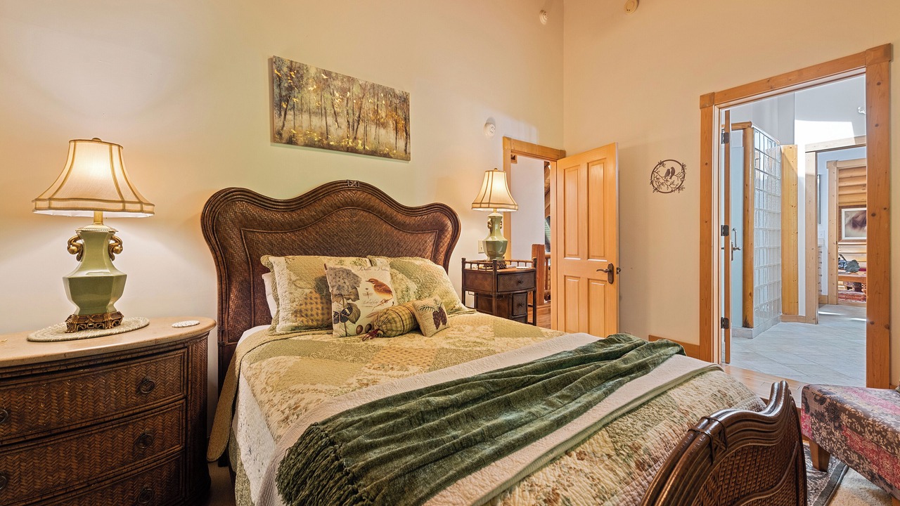 Photo of Bedroom in Waynesville